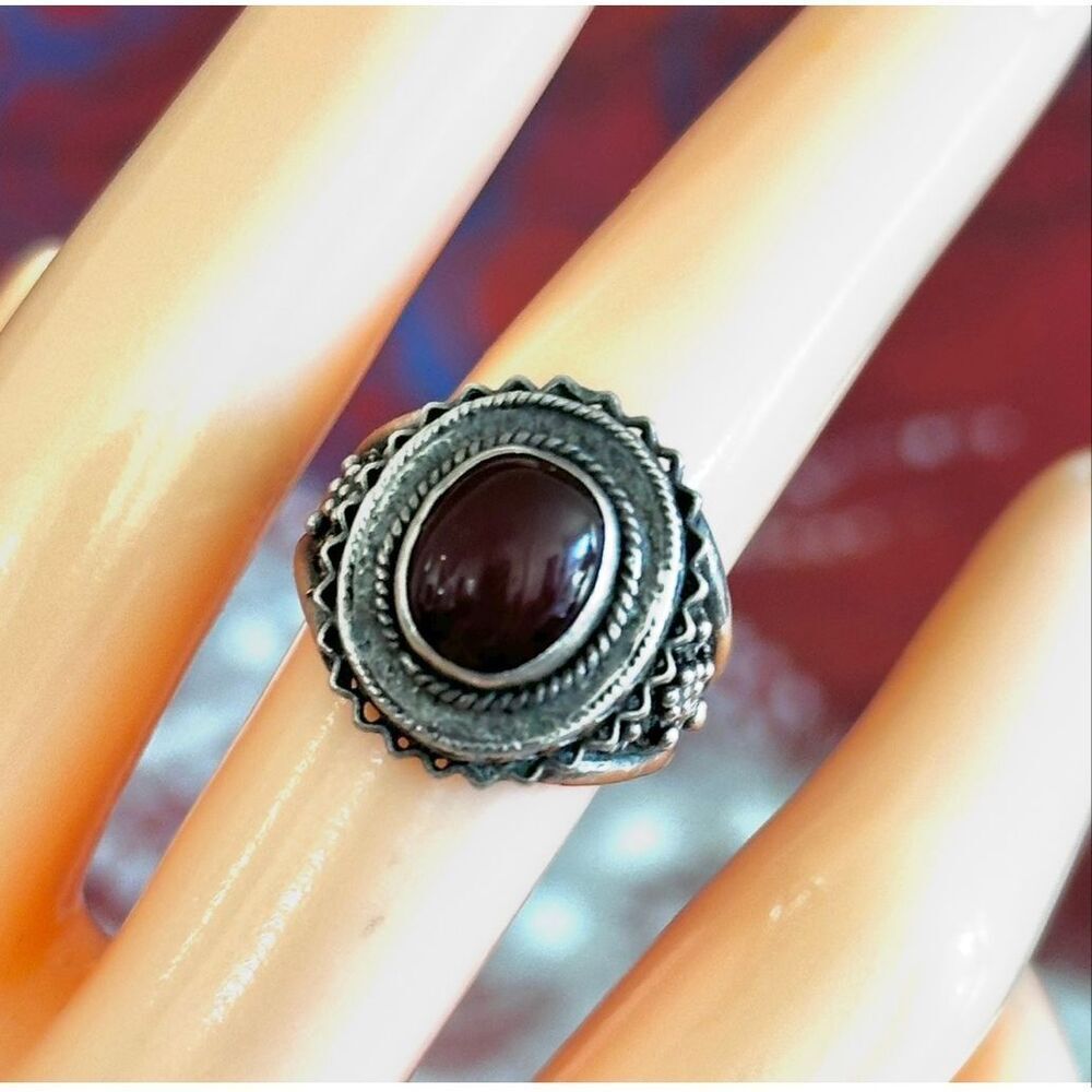 Vintage Sterling Silver Carnelian Cabochon Artisan Statement Ring - Picture 2 of 9